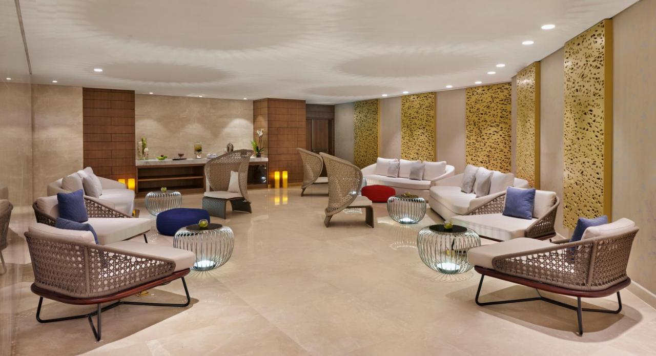 Grand Hyatt Al Khobar Hotel And Residences Kültér fotó The spa at the Taj Mahal Palace, Mumbai