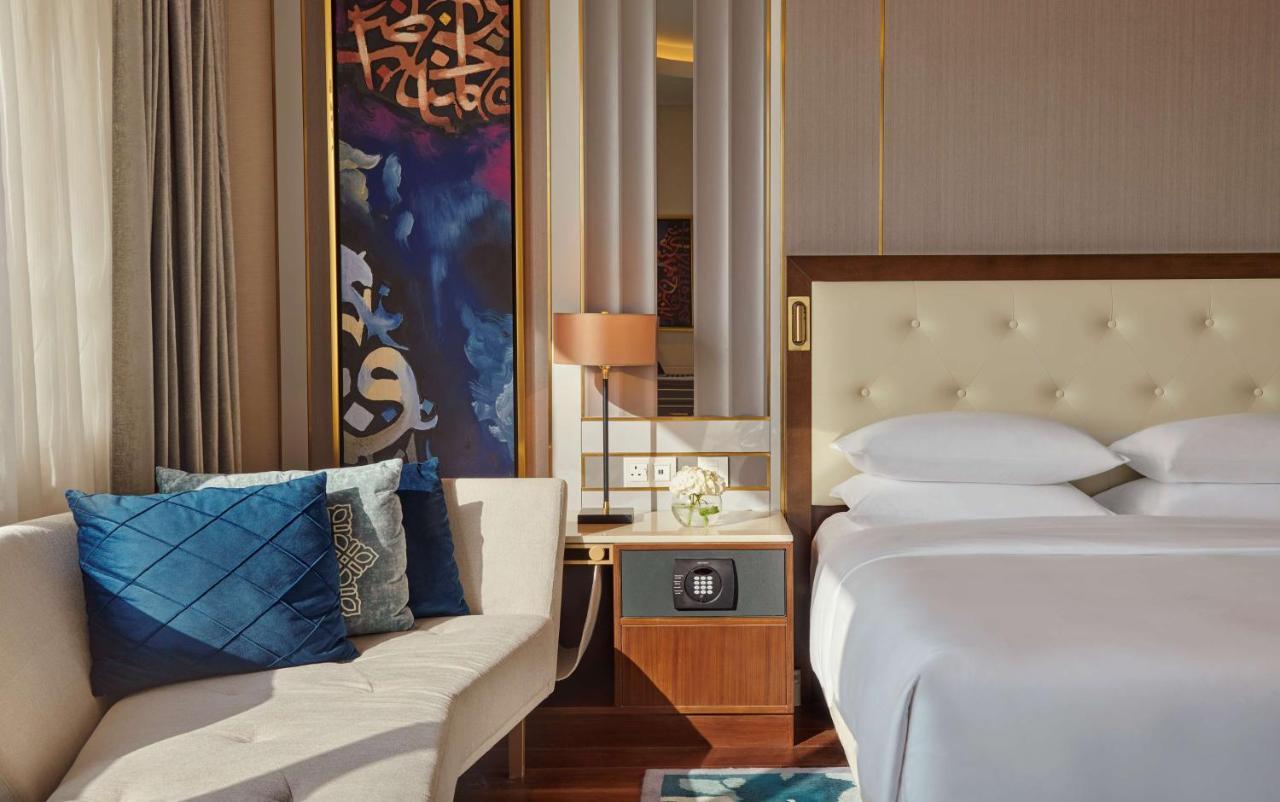 Grand Hyatt Al Khobar Hotel And Residences Kültér fotó Deluxe Room